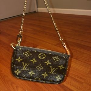 Louis Vuitton Coin purse - authentic!